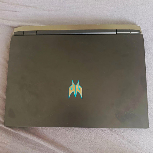 Acer predator helios 300 - acer,