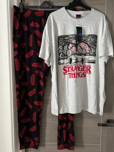 Stranger things printed - stranger, tu