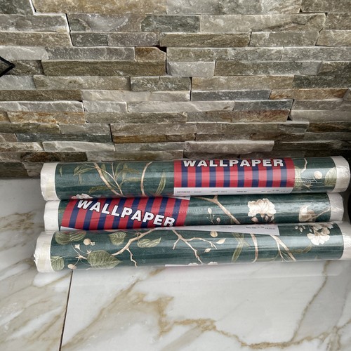 Rolls green bird pattern - bird,