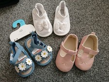 Joblot baby girls sandals /shoes 6-9 / 9-12months
