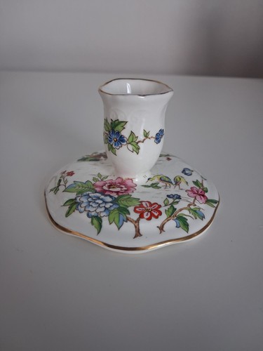 1970s pagoda vintage crown - pagoda,