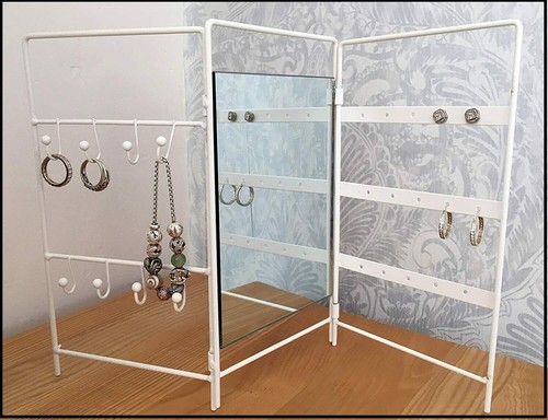 Multi tier white metal - white,