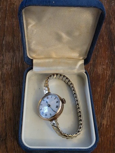 Gold vintage wwi era - ct,