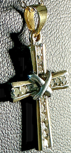 Diamond cross carat gold - 9,