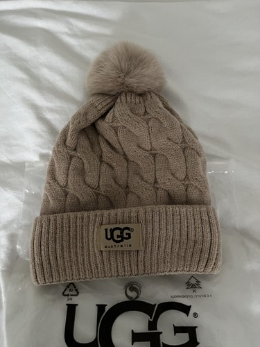 Ugg hat taupe - one, size