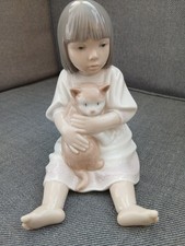 Nao Lladro Figurine - Girl