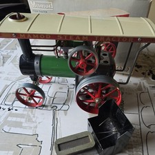 Live steam Mamod traction