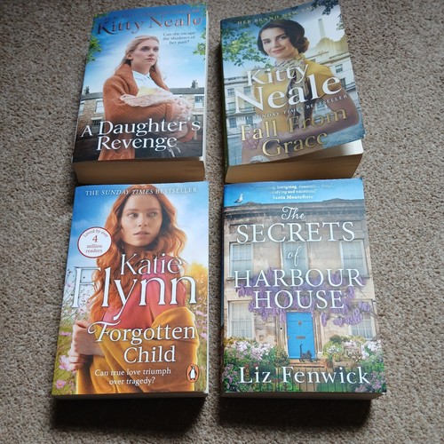 Book bundle kitty - book,
