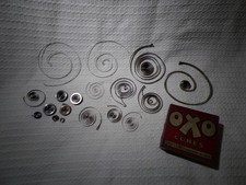Collection / Lot of 18 Vintage