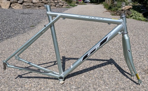 4000 vintage - gt, zr