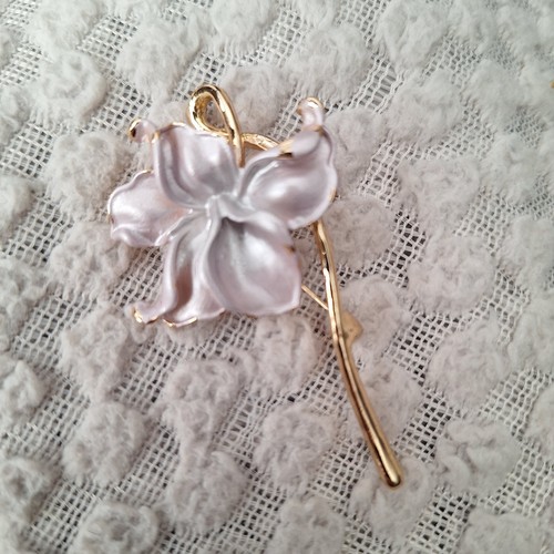 Lovely vintage heavy gold - lovely,