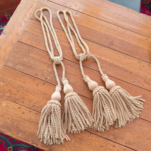 Curtain tiebacks pair - tiebacks,