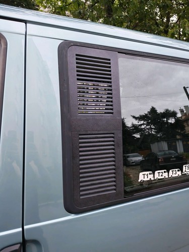 Window vent air - t4,