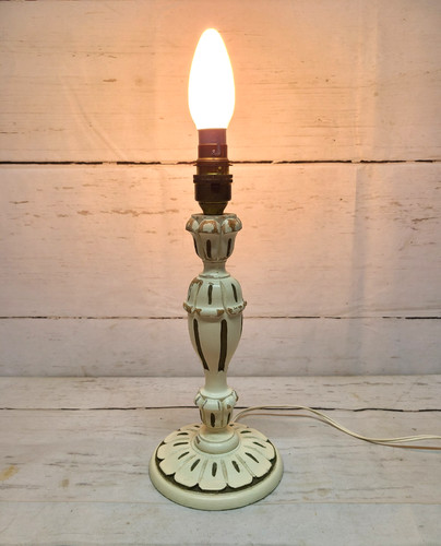 Vintage shabby chic wooden - vintage,