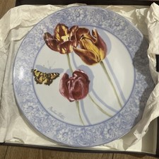 Royal Worcester Beatrix Potter English Gardens Tulips plate