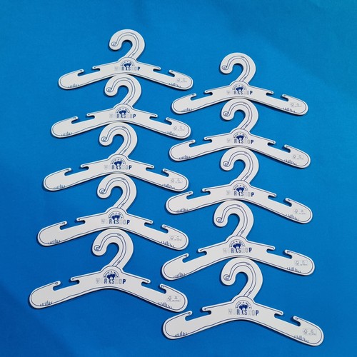 Build bear hangers - build,