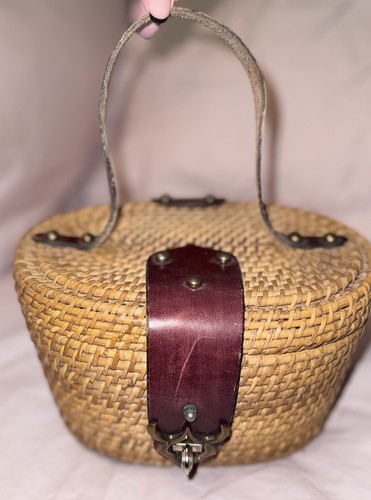 Rare vintage 1960 etienne - rare,