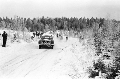 Saab 1968 rally car - saab,