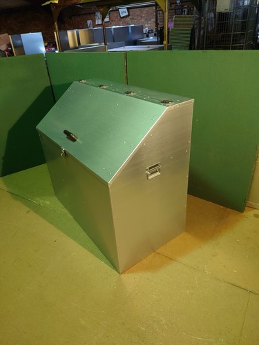Compartment slope metal - compartment,