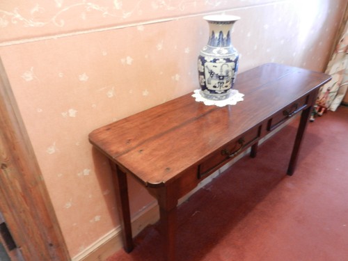 Thai craft made mahogany