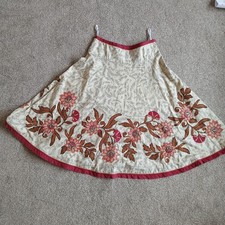 East Womens Skirt Size 10 Midi Flare Floral Boho Applique Embroidered Cotton
