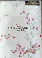 BNWT LAURA ASHLEY KING  DUVET