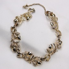 Vtg Fancy Acorn Panel Link Bracelet Mid-Century Floral Gold Hue Jewelcraft Style