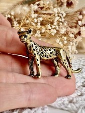 Elegant Solid Brass Cheetahs figurine: Artfully Crafted Sculptures 