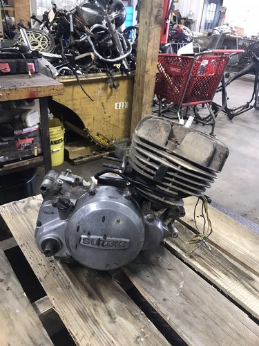 Suzuki 250 ts250 engine - 73,