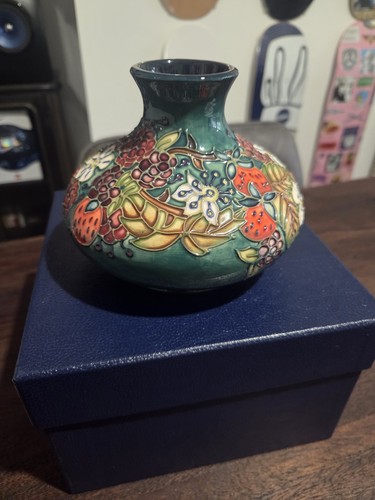 Moorcroft carousel squat vase - moorcroft,
