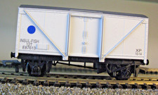 OO GAUGE WRENN BR/LNER 10 TON FISH VAN INSULATED BODY (LOT 51)