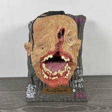 Rage 2 Ruckus The Crusher Talking Head Statue | Halloween / Horror | Working