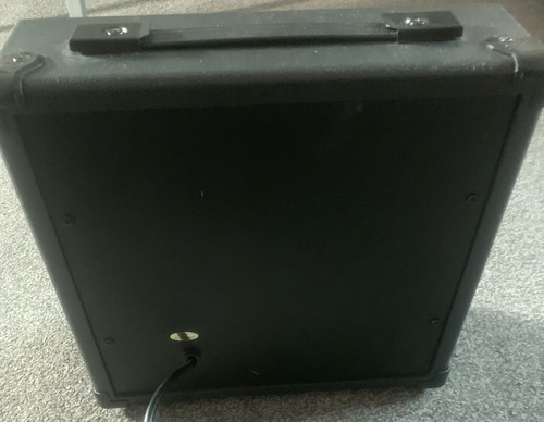 Max music guitar - amplifier,