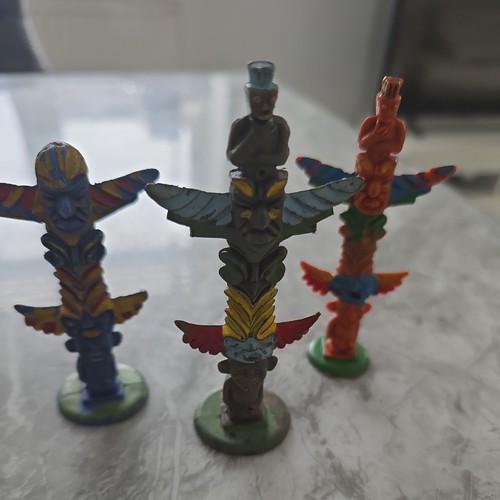 Vintage britains totem poles - vintage,