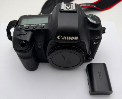 Canon eos mark dslr - 5d,
