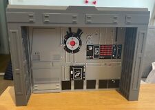 Death Star Hangar Droid Station Diorama 1:18 Star Wars TVC Scale Multi-Colour V1