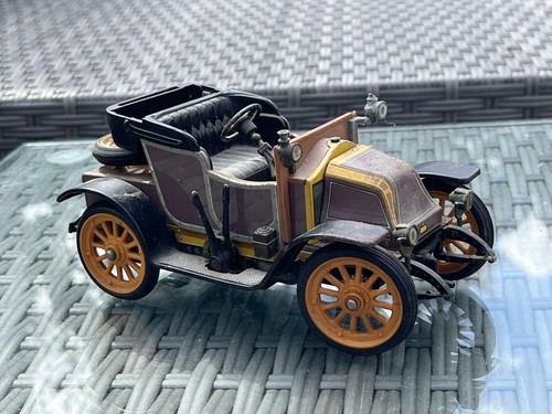 Clockwork schuco toy car - toy,