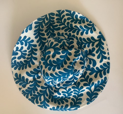 Neisha crosland blue white - neisha,