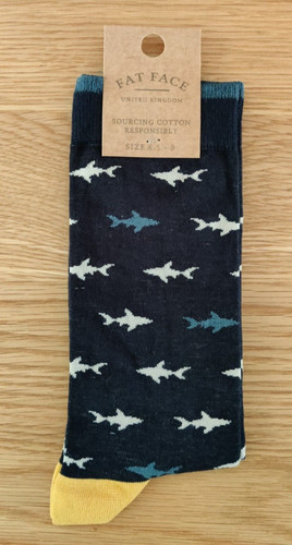 Bnwt mens fat - fat, shark