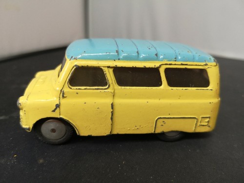 W936 corgi no404 bedford - w936-corgi,