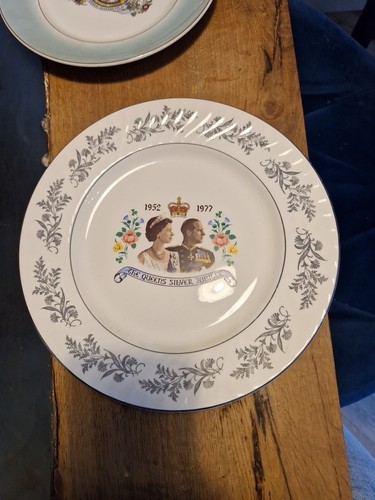 Royal family vintage - royal,