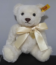 Steiff Always In My Heart Collectable Teddy Bear 664601. 