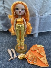 Rainbow High Meena Fleur doll
