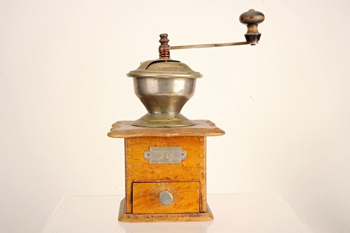 Coffee grinder with hand - p+d,