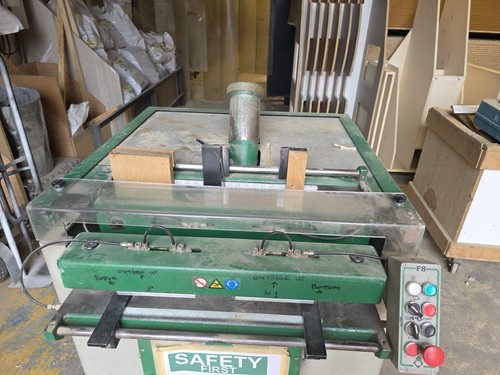 Omec dovetail machine - ,