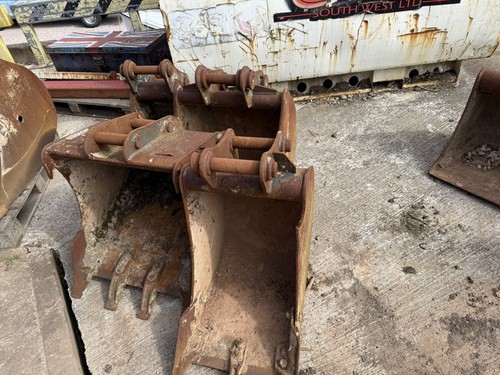 5ton excavator buckets - 5ton,