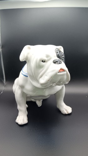 Antique porcelain bulldog - ,