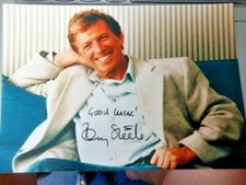 TOMMY  STEELE  -  BRITISH  ACTOR  /  SINGER      -  AUTOGRAPHED  PHOTO