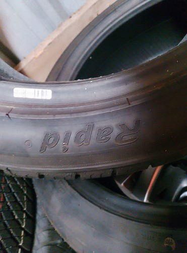 Rapid p609 225 - 225, 94w