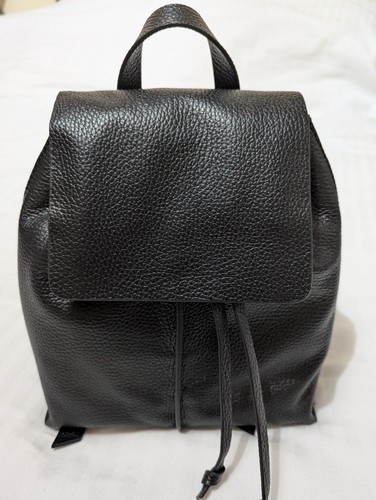 Bnwt clarks black genuine - clarks,